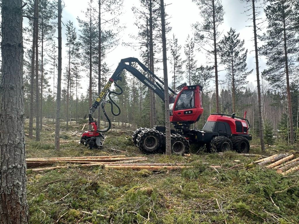 Komatsu 901 XC - Шумски жнеач: слика 4 Komatsu 901 XC - Шумски жнеач: слика 4