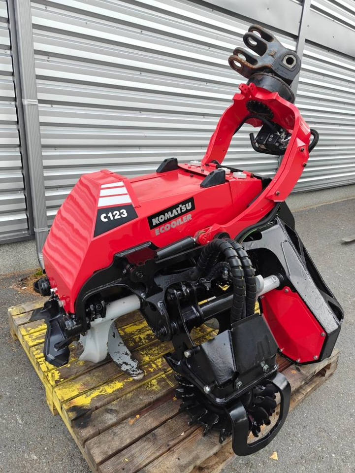 Komatsu C 123 - Секач на стебла: слика 1 Komatsu C 123 - Секач на стебла: слика 1