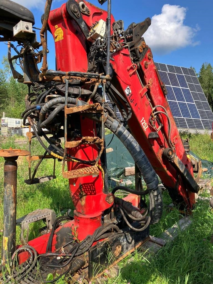 Loglift Timber cranes - Кран за натоварување: слика 2 Loglift Timber cranes - Кран за натоварување: слика 2