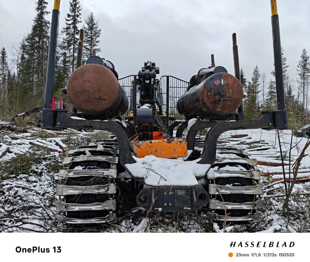Ponsse Buffalo 8W - Пренесувач на стебла: слика 4 Ponsse Buffalo 8W - Пренесувач на стебла: слика 4