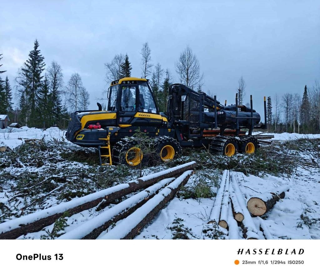 Ponsse Buffalo 8W - Пренесувач на стебла: слика 1 Ponsse Buffalo 8W - Пренесувач на стебла: слика 1