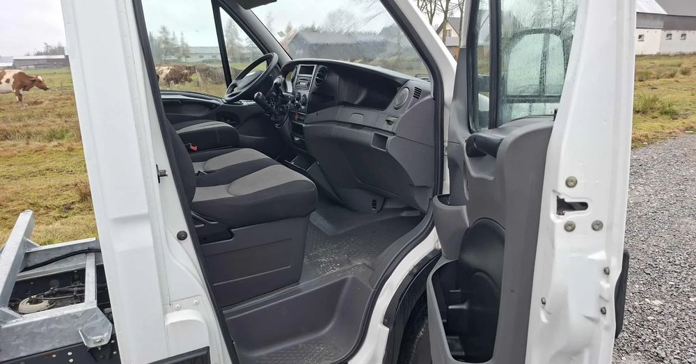 Iveco 35C13, 35C12, 35C14, 35C15 - Комби кипер: слика 2 Iveco 35C13, 35C12, 35C14, 35C15 - Комби кипер: слика 2