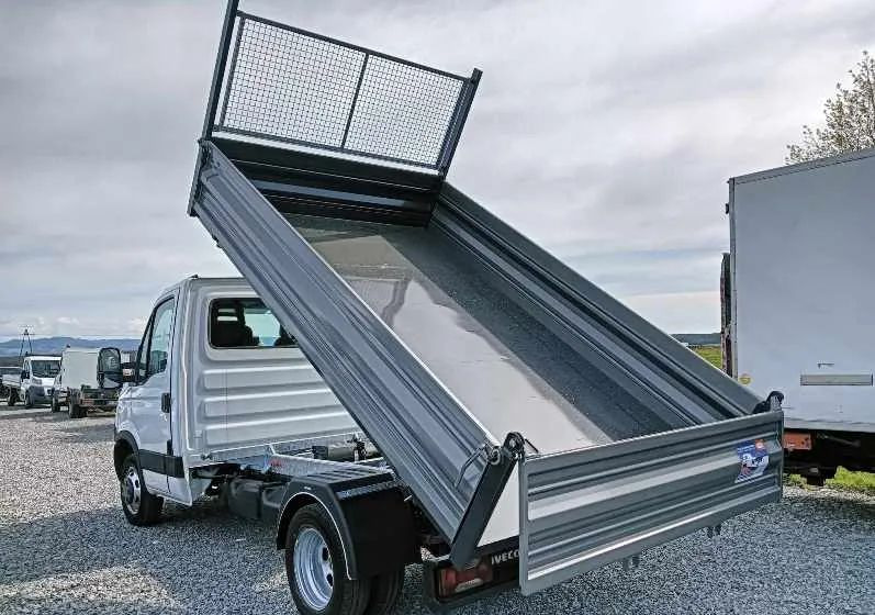 Комби кипер Iveco 35C13, 35C12, 35C14, 35C15: слика 13