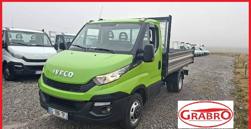 Iveco 35C13, 35C14, 35C15 - Комби кипер: слика 1 Iveco 35C13, 35C14, 35C15 - Комби кипер: слика 1