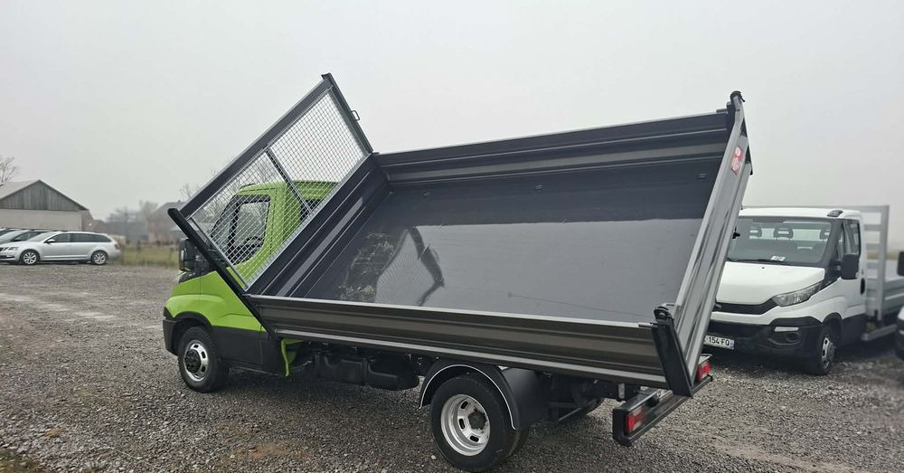 Iveco 35C13, 35C14, 35C15 - Комби кипер: слика 3 Iveco 35C13, 35C14, 35C15 - Комби кипер: слика 3