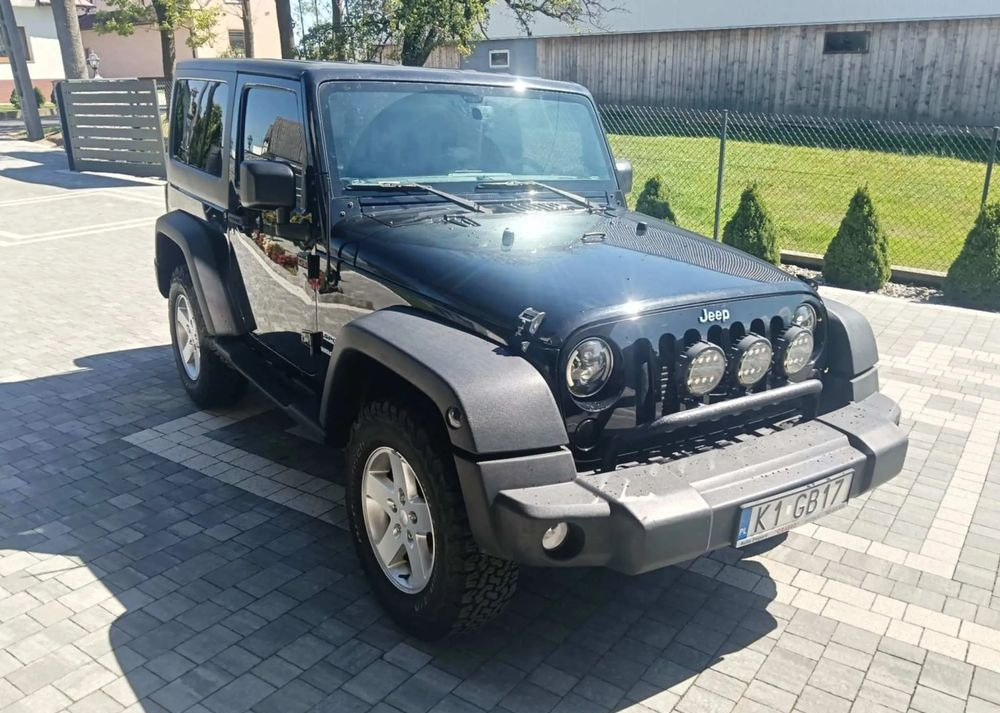 Jeep Wrangler 2.8 CRD Sport - Кабриолет: слика 1 Jeep Wrangler 2.8 CRD Sport - Кабриолет: слика 1