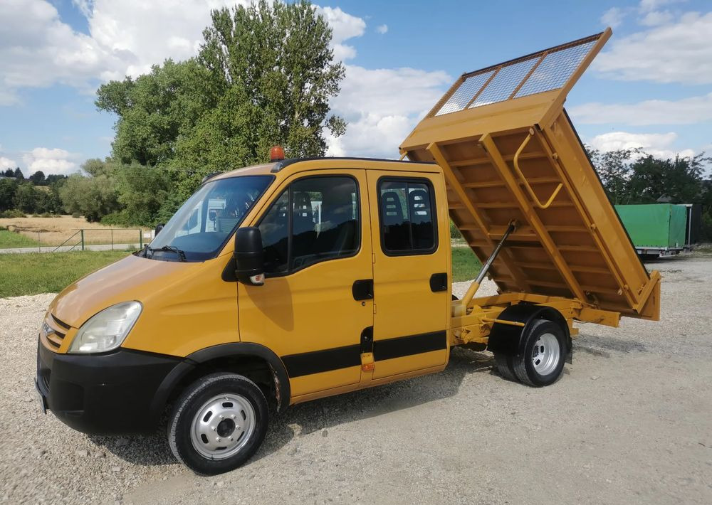 Iveco Daily 35C12 Brygadówka wywrotka Dubel hak kiper doka 35C13 - Комби кипер: слика 2 Iveco Daily 35C12 Brygadówka wywrotka Dubel hak kiper doka 35C13 - Комби кипер: слика 2