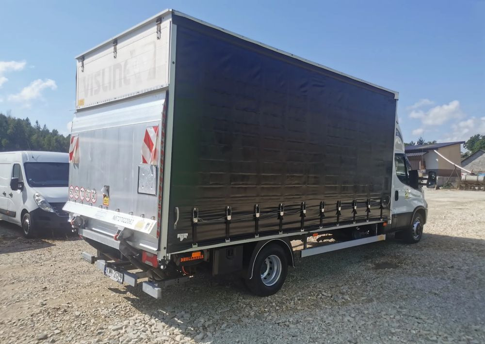Iveco Daily 70C18 firana Winda 1.000kg Dhollandia wejkama 12pal - Камион со церада: слика 2 Iveco Daily 70C18 firana Winda 1.000kg Dhollandia wejkama 12pal - Камион со церада: слика 2