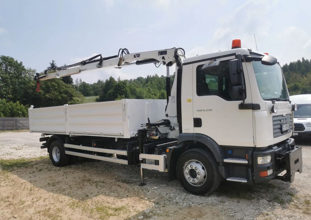 MAN TGM 15.240 Żuraw HDS HIAB + kiper wywrotka + Płyta czołowa Mały przebieg Klima - Кипер: слика 4 MAN TGM 15.240 Żuraw HDS HIAB + kiper wywrotka + Płyta czołowa Mały przebieg Klima - Кипер: слика 4