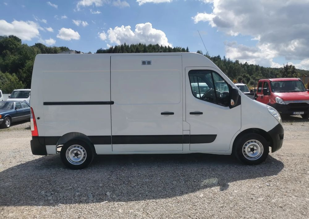 Renault Master L2H2 ładny 2.3dCi-135KM 6-biegów Kamera cofania Klimatyzacja - Товарно комбе: слика 5 Renault Master L2H2 ładny 2.3dCi-135KM 6-biegów Kamera cofania Klimatyzacja - Товарно комбе: слика 5