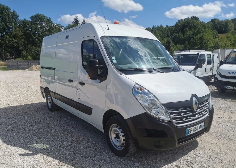 Renault Master L2H2 ładny 2.3dCi-135KM 6-biegów Kamera cofania Klimatyzacja - Товарно комбе: слика 1 Renault Master L2H2 ładny 2.3dCi-135KM 6-biegów Kamera cofania Klimatyzacja - Товарно комбе: слика 1