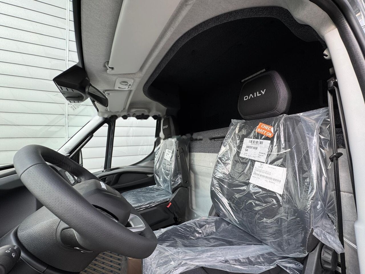 Лизинг на Iveco Daily 35S18HA8 Iveco Daily 35S18HA8: слика 6
