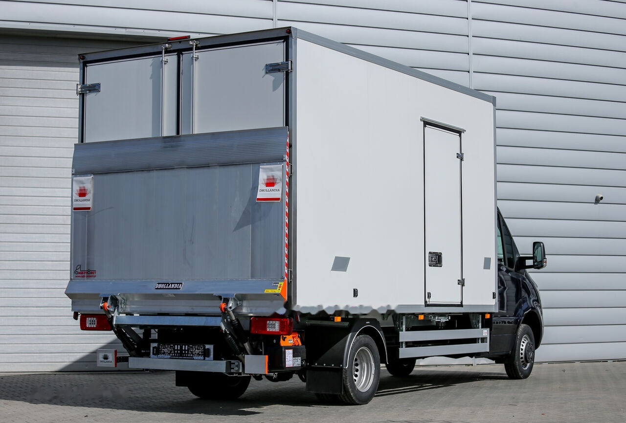 Mercedes-Benz Sprinter 319 - Комбе фургон: слика 1 Mercedes-Benz Sprinter 319 - Комбе фургон: слика 1