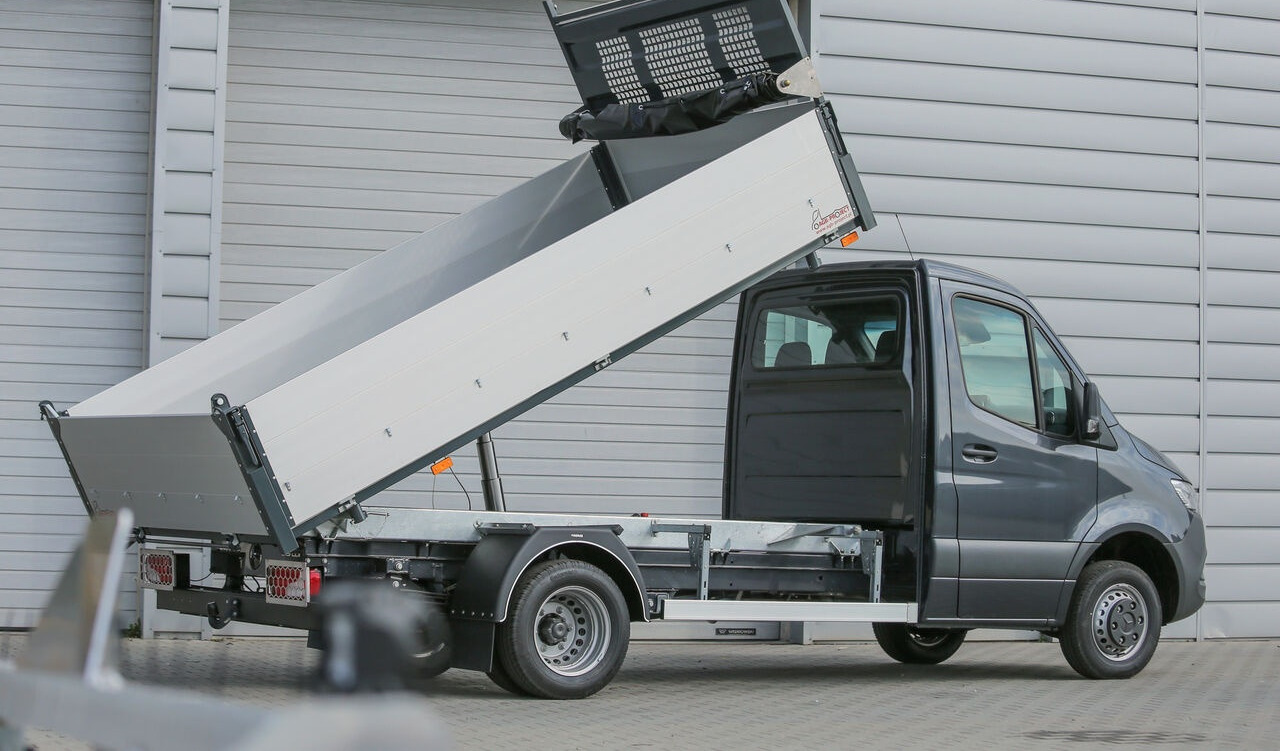 Mercedes-Benz Sprinter 319 - Комбе со отворен сандак: слика 4 Mercedes-Benz Sprinter 319 - Комбе со отворен сандак: слика 4