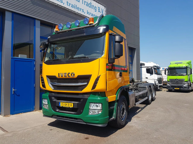 Iveco Stralis AS260Y Haakarm 217.000 KM - Камион со кука за подигање: слика 2 Iveco Stralis AS260Y Haakarm 217.000 KM - Камион со кука за подигање: слика 2