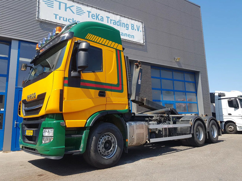 Iveco Stralis AS260Y Haakarm 217.000 KM - Камион со кука за подигање: слика 1 Iveco Stralis AS260Y Haakarm 217.000 KM - Камион со кука за подигање: слика 1