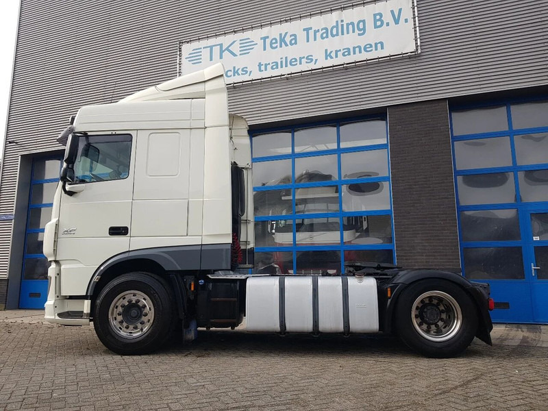DAF XF 440 616 DKM Double Tank Brandnew condition - Камион влекач: слика 3 DAF XF 440 616 DKM Double Tank Brandnew condition - Камион влекач: слика 3