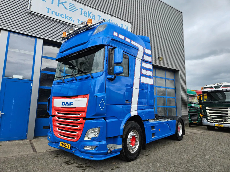 DAF XF 460 Special Lether Interior Navigatie Apk/TÜV Smart 2 tacho - Камион влекач: слика 1 DAF XF 460 Special Lether Interior Navigatie Apk/TÜV Smart 2 tacho - Камион влекач: слика 1