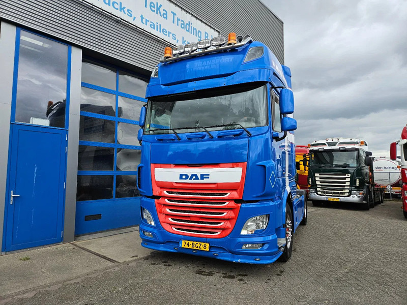 DAF XF 460 Special Lether Interior Navigatie Apk/TÜV Smart 2 tacho - Камион влекач: слика 2 DAF XF 460 Special Lether Interior Navigatie Apk/TÜV Smart 2 tacho - Камион влекач: слика 2