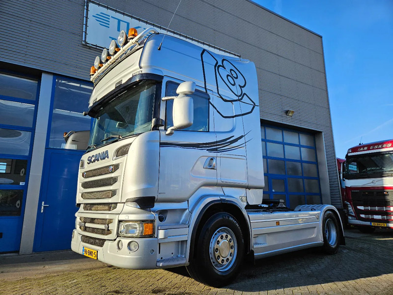 Scania R520 V8 King of the Road Retarder Double tank Apk 6-26 - Камион влекач: слика 1 Scania R520 V8 King of the Road Retarder Double tank Apk 6-26 - Камион влекач: слика 1