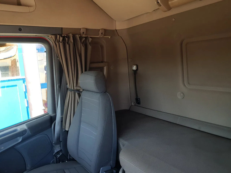 Транспортер на контејнер/ Камион со променливо тело Scania R450 8x2 Topline ADR EX/II, EX/III, FL en AT SCR only: слика 16