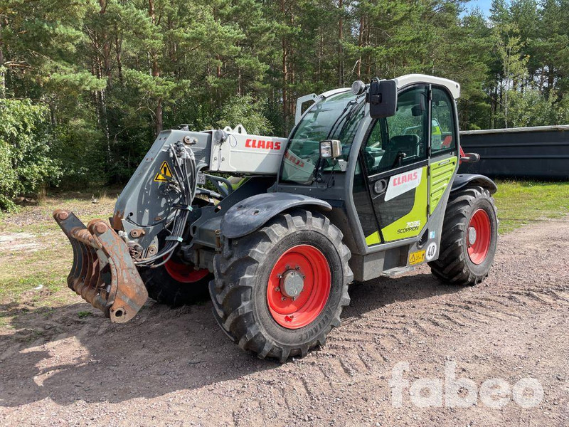 Claas 7035 - Телескопски ракувач: слика 1 Claas 7035 - Телескопски ракувач: слика 1