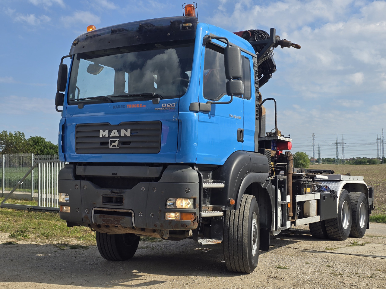 MAN TGA 33.430 6X6 / HMF 1823 K3+REM.CON./ HOOK SYSTEM - Камион со кука за подигање, Камион со кран: слика 2 MAN TGA 33.430 6X6 / HMF 1823 K3+REM.CON./ HOOK SYSTEM - Камион со кука за подигање, Камион со кран: слика 2