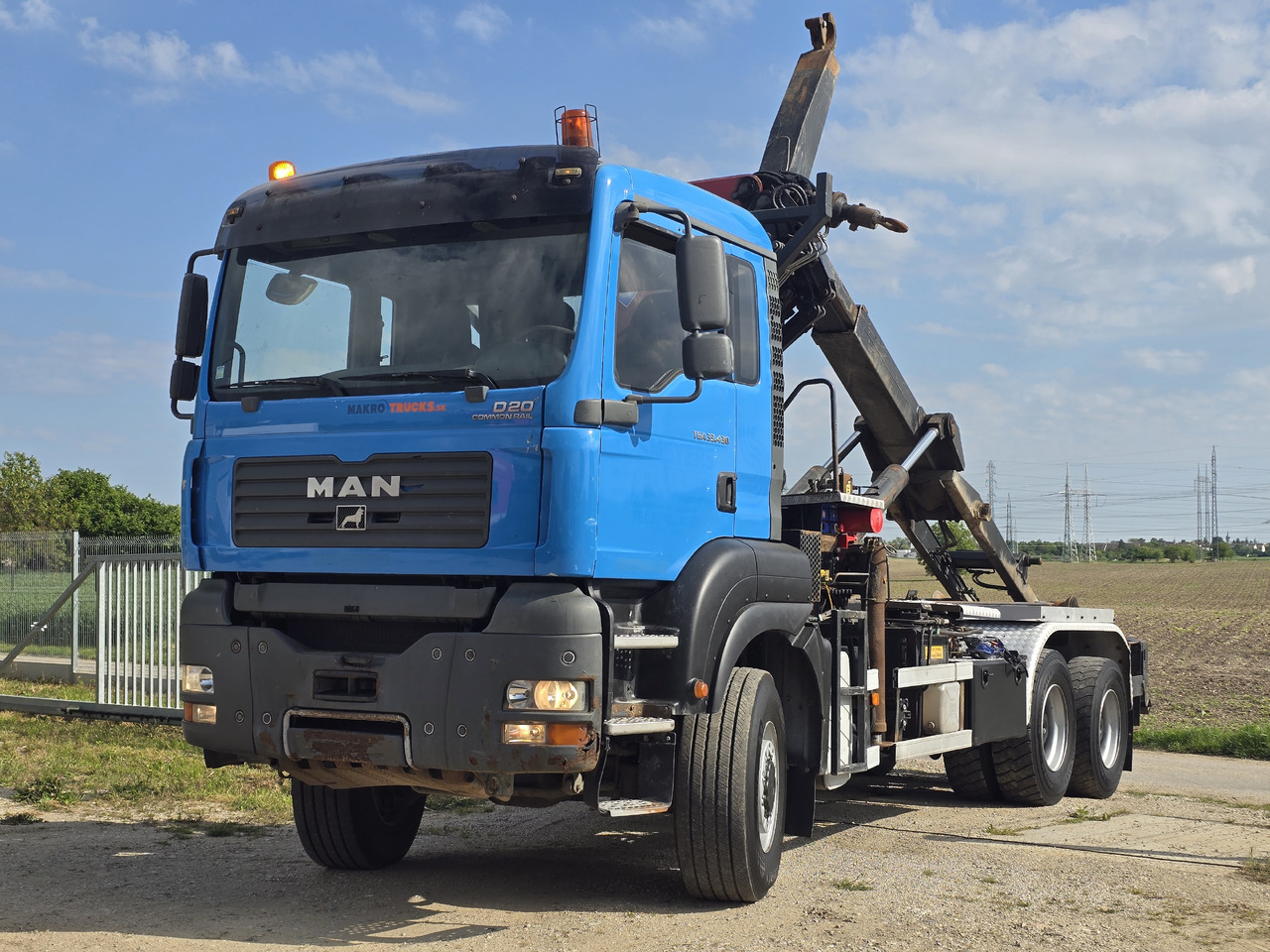 MAN TGA 33.430 6X6 / HMF 1823 K3+REM.CON./ HOOK SYSTEM - Камион со кука за подигање, Камион со кран: слика 5 MAN TGA 33.430 6X6 / HMF 1823 K3+REM.CON./ HOOK SYSTEM - Камион со кука за подигање, Камион со кран: слика 5