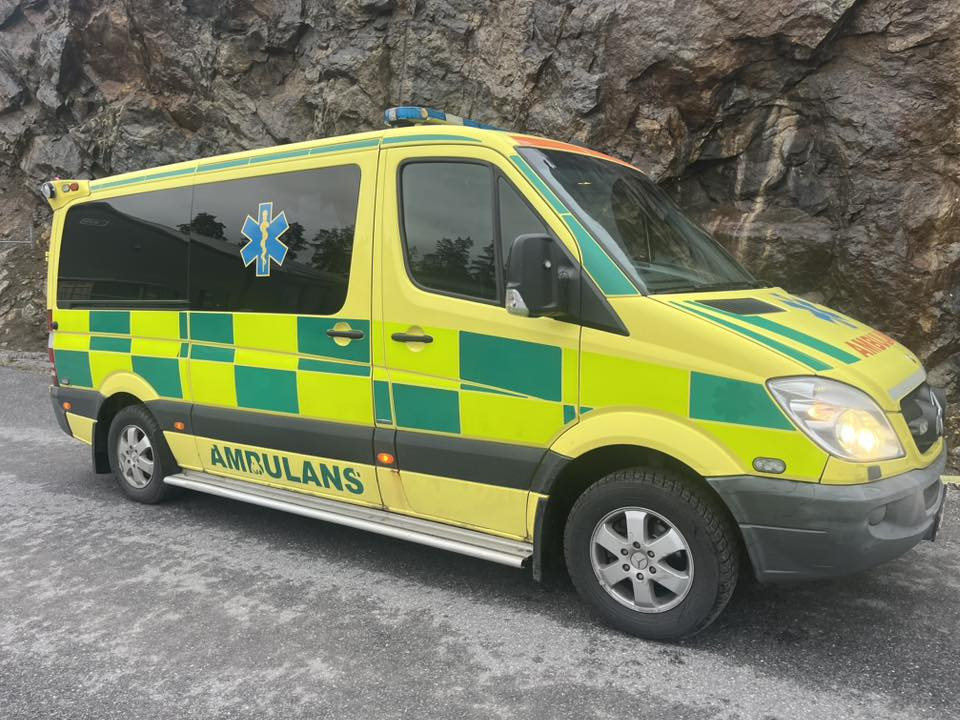 MERCEDES-BENZ Sprinter 316 NGT - AMBULANCE / швидка допомога / shvydka dopomoha - Амбулантно возило: слика 4 MERCEDES-BENZ Sprinter 316 NGT - AMBULANCE / швидка допомога / shvydka dopomoha - Амбулантно возило: слика 4