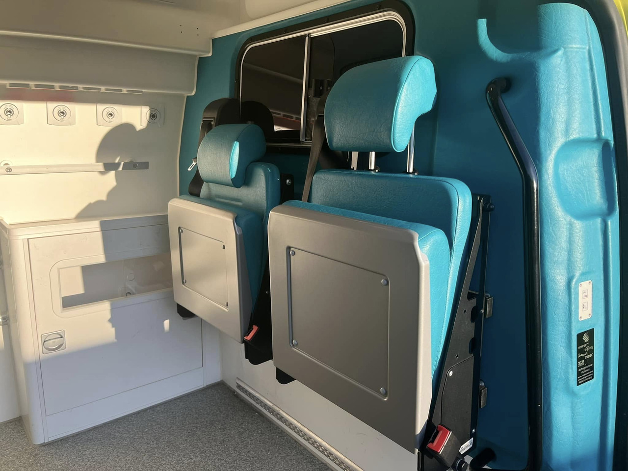 Лизинг на Volkswagen T6 4motions - AMBULANCE / Швидка допомога / Shvydka dopomoha Volkswagen T6 4motions - AMBULANCE / Швидка допомога / Shvydka dopomoha: слика 6