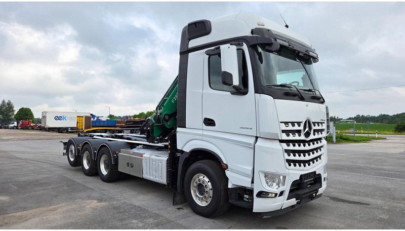 Mercedes-Benz Arocs 3253 8X4*4 Fassi F295 - Камион со кука за подигање, Камион со кран: слика 4 Mercedes-Benz Arocs 3253 8X4*4 Fassi F295 - Камион со кука за подигање, Камион со кран: слика 4