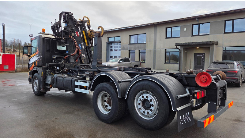 Scania P114 6X2*4 340 Jonsered 100Z - Камион со кука за подигање, Камион со кран: слика 4 Scania P114 6X2*4 340 Jonsered 100Z - Камион со кука за подигање, Камион со кран: слика 4