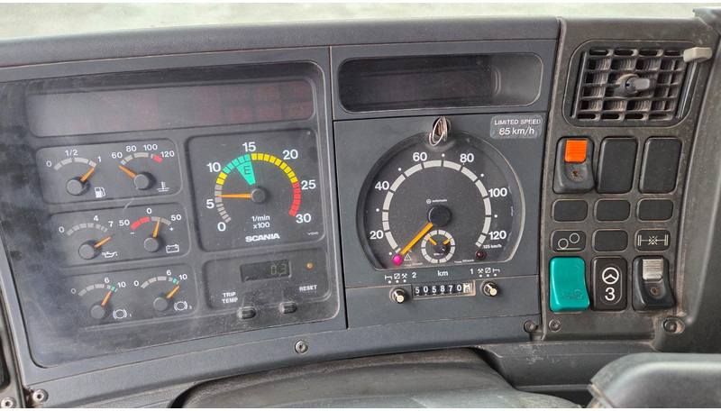 Лизинг на Scania P114 6X2*4 340 Jonsered 100Z Scania P114 6X2*4 340 Jonsered 100Z: слика 15 Лизинг на Scania P114 6X2*4 340 Jonsered 100Z Scania P114 6X2*4 340 Jonsered 100Z: слика 15