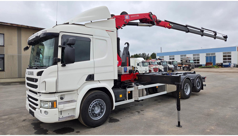 Scania P370 6X2*4 HMF 1730 - Камион со кука за подигање, Камион со кран: слика 1 Scania P370 6X2*4 HMF 1730 - Камион со кука за подигање, Камион со кран: слика 1