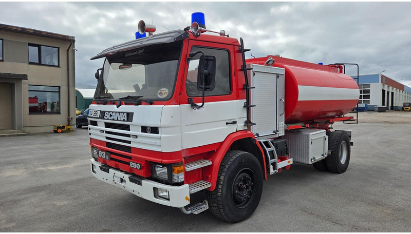Scania P93 4X2 250 - Противпожарен камион: слика 1 Scania P93 4X2 250 - Противпожарен камион: слика 1