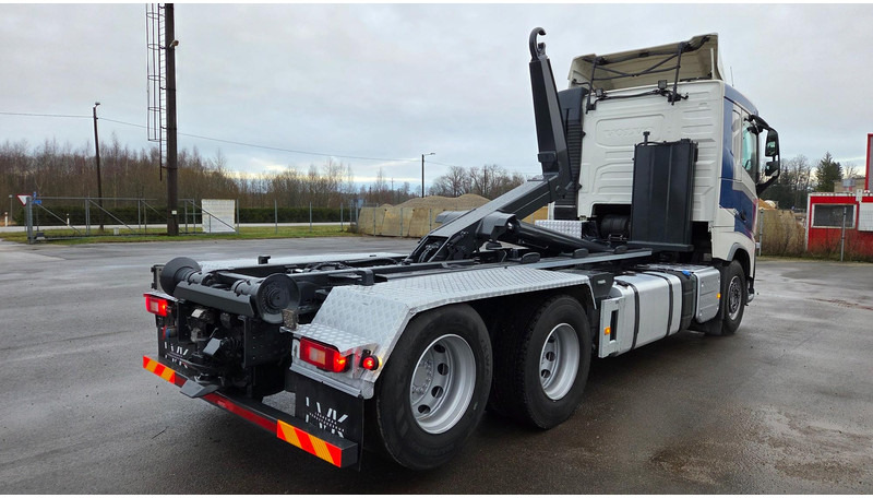 Volvo FH500 6X2 - Камион со кука за подигање: слика 3 Volvo FH500 6X2 - Камион со кука за подигање: слика 3