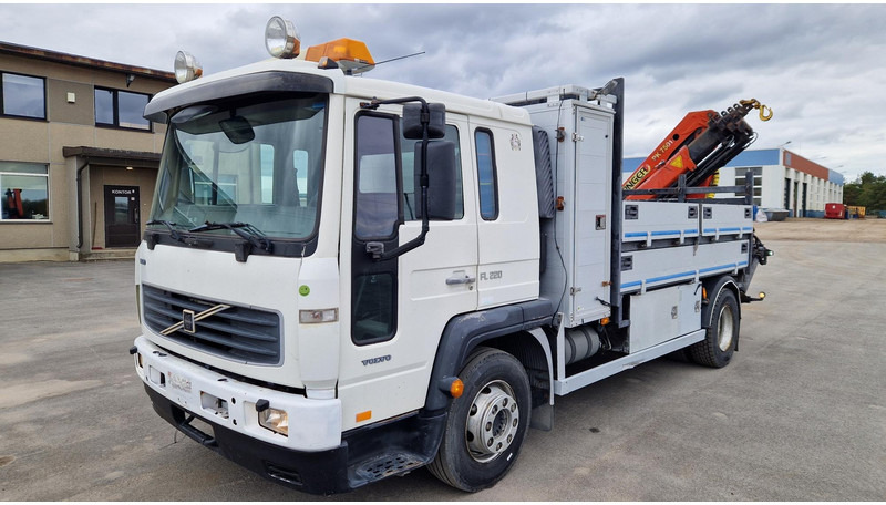 Volvo FL220 4X2 Palfinger PK7501 - Камион со платформа, Камион со кран: слика 4 Volvo FL220 4X2 Palfinger PK7501 - Камион со платформа, Камион со кран: слика 4