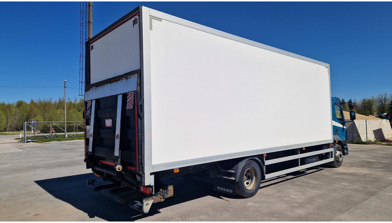 Volvo FL260 4X2 - Камион сандучар: слика 3 Volvo FL260 4X2 - Камион сандучар: слика 3