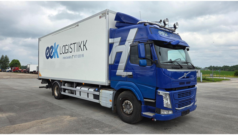 Volvo FM330 4X2 - Камион сандучар: слика 2 Volvo FM330 4X2 - Камион сандучар: слика 2