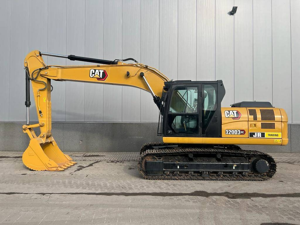 CAT 320 D3 GC - Багер гасеничар: слика 1 CAT 320 D3 GC - Багер гасеничар: слика 1