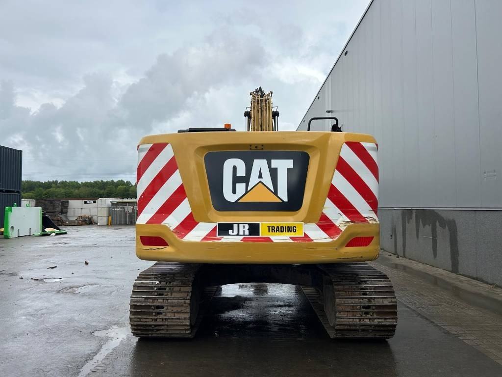 CAT 320 - Багер гасеничар: слика 4 CAT 320 - Багер гасеничар: слика 4