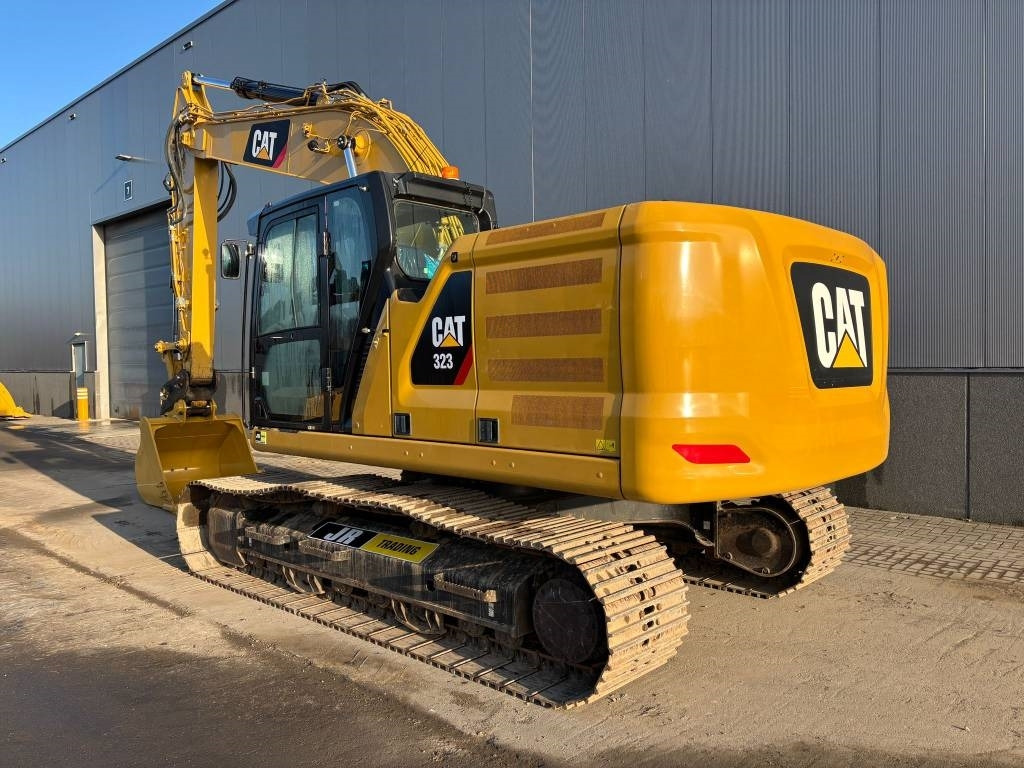 CAT 323 - Багер гасеничар: слика 3 CAT 323 - Багер гасеничар: слика 3