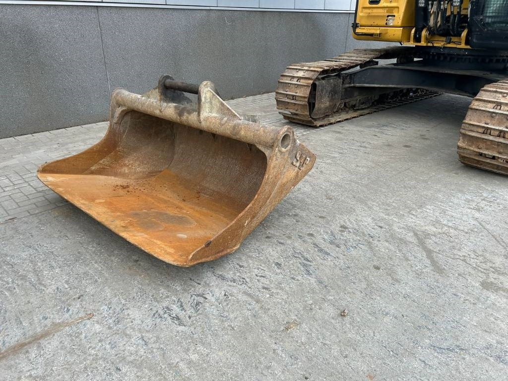 Лизинг на CAT 330F L (Roto|GPS|2 buckets)  CAT 330F L (Roto|GPS|2 buckets): слика 9