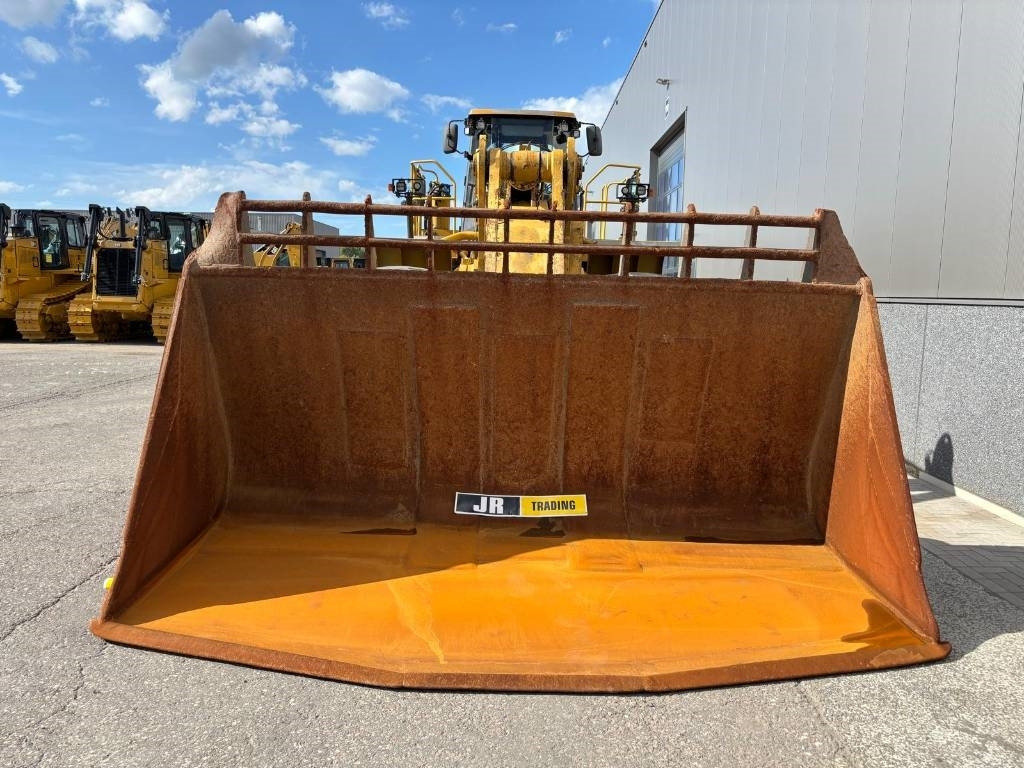 Натоварувач на тркала CAT 988 H: слика 9