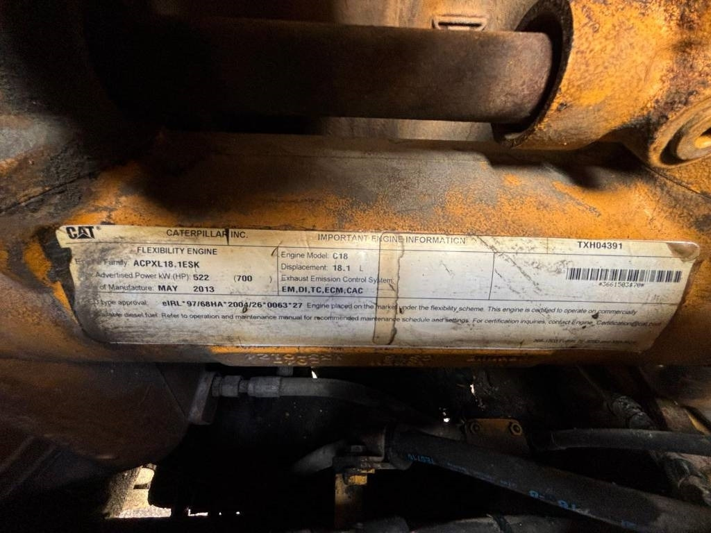 Натоварувач на тркала CAT 988 H: слика 22