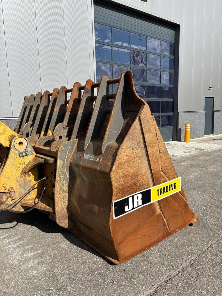 Натоварувач на тркала CAT 988 H: слика 15