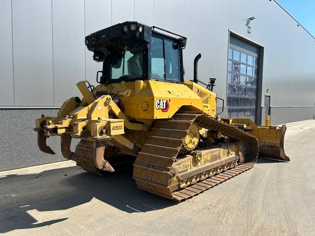 CAT D 5 LGP (new undercarriage + ripper) - Булдожер: слика 5 CAT D 5 LGP (new undercarriage + ripper) - Булдожер: слика 5