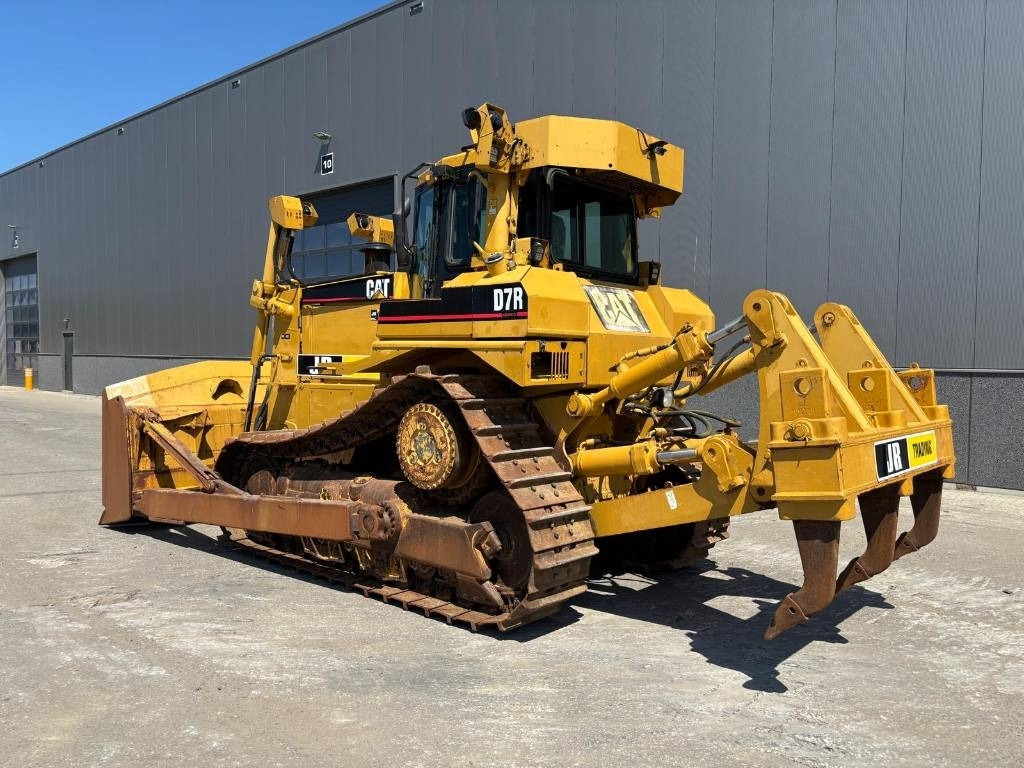 CAT D 7 R (CE certified) - Булдожер: слика 3 CAT D 7 R (CE certified) - Булдожер: слика 3