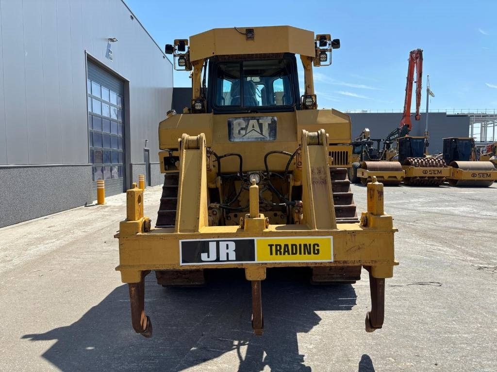 CAT D 7 R (CE certified) - Булдожер: слика 4 CAT D 7 R (CE certified) - Булдожер: слика 4