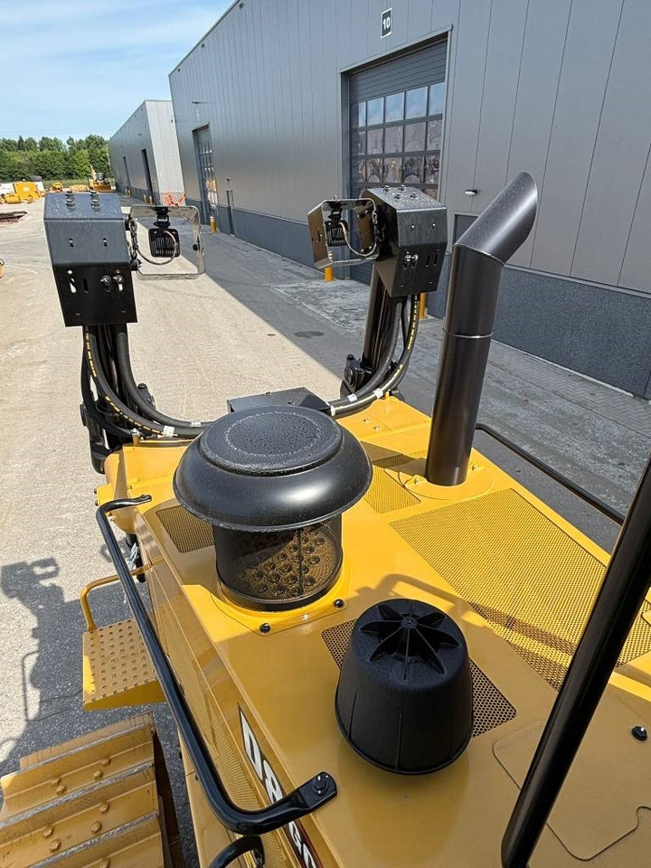 Лизинг на CAT D 8 - D 8 GC - D 8 T - D 8 R  CAT D 8 - D 8 GC - D 8 T - D 8 R: слика 12